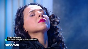 La talentueuse pianiste franco-géorgienne, Khatia Buniatishvili interprète « Prélude en do majeur » de Jean-Sebastien Bach, en live, et c'est magnifique 🎹 | Quotidien avec Yann Barthès