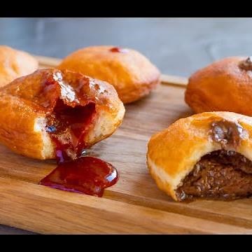 An easy recipe to make krapfen at home