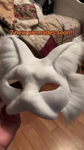 I haven’t made a mask since September/October of last year but I am trying to start saving up for college this upcoming fall. I also have other items currently for sale (anything helps!!): including a fursuit, douglas dogs, lps etc!! #therian #therianmask #therianthropy #theriantiktok #therianmasks