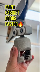This is the hanging system by Guffey Systems we use to spray cabinet doors efficiently, evenly, and without wasting time or space. It’s part of our real Painted AF shop process. Save this before your next cabinet job. Send it to anyone painting cabinets. Do you spray doors vertical or flat? #cabinetpainting #cabinetrefinishing #kitchenrenovation #homeimprovement #paintingcontractor #propaintingtips #spraybooth #paintshop #woodworking #contractorlife #diyhome #kitchenremodel #texascontractor #for
