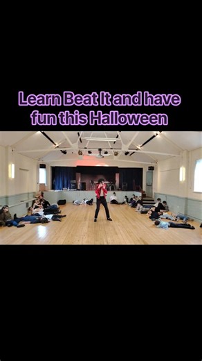 Learn iconic Michael Jackson moves this Halloween 🎃🎃🎃