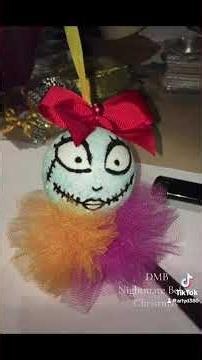 Nightmare Before Christmas (Christmas tree)