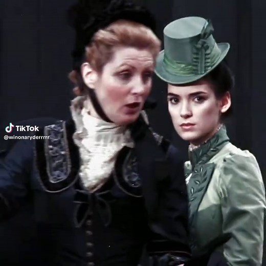 Exploring Mina Murray's Character in Dracula (1992)