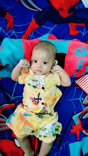 วิดีโอของ ရွှေကြေးစည်း💖💖💖 (@htayoo800) พร้อมเพลง original sound - chitsukoko395