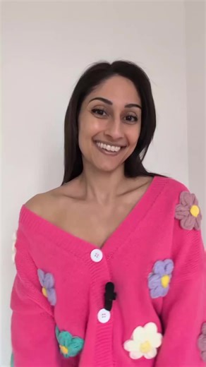 ✨ The By Soni Panda x Series ✨ Welcome to my mini-series where I share all things behind-the-scenes of running a gender-inclusive luxury hosiery brand - from ideas and challenges to wins and lessons learned. Tune in for real talk, styling inspo, and a peek into the world of hosiery like you’ve never seen it before! 💫 💎 Let’s talk about why luxury matters, especially when it makes you feel amazing from the inside out. For me? It’s a really good pair of quality tights. The fit, the feel, the con