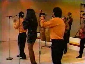 Cumbia Salvadorena! Orquesta la Boa- El Hugo de cana