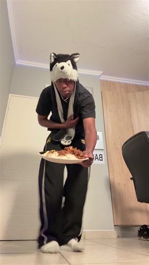 Singing Along with Iconic Pop Stars