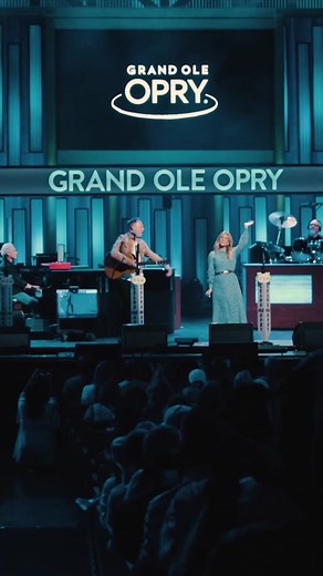 Anne Wilson Performs 'Me on Your Mind' at the Grand Ole Opry | Worship Music