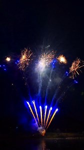 86K views · 1.8K reactions | 198 SHOTS BLUE DANUBE FIREWORKS CAKE 2025 #fireworks #fireworkshow #pyro #4thofJuly #pyrography #fireworksdisplay #huge | Firework Cloud | Facebook