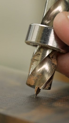 375K views · 2.9K reactions | Building a very heavy table | Blacktail Studio | Facebook