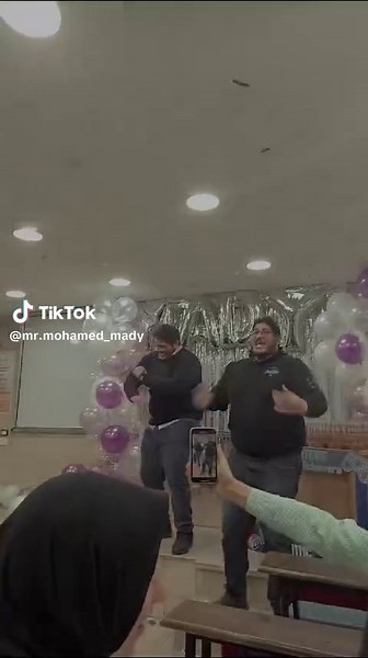 ‏Mady Core : … 😂😂✌️😎🙈