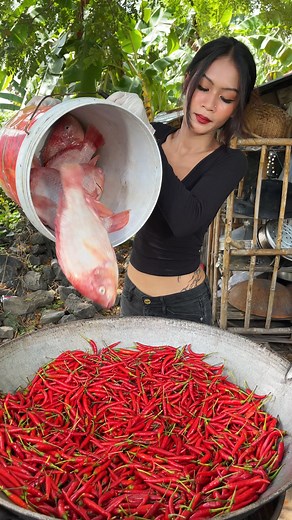 485K views · 3.2K reactions | How to cook fish with chilli recipe | DIY & get Crafty | Facebook