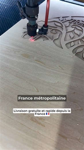 🌿 Contreplaqué de tilleul premium pour laser et découpe Découvrez nos panneaux en tilleul sélectionnés pour leur surface lisse, homogène et sans nœud : 🔹 Idéal pour gravure et découpe laser (CO₂ & diode) 🔹 Épaisseurs disponibles : 3 mm et 5 mm 🔹 Bois léger, robuste et esthétique 🇫🇷 Stock en France – Expédition rapide 👉 Commandez dès maintenant vos plaques sur notre site Wood Work 08 ! | Wood Work