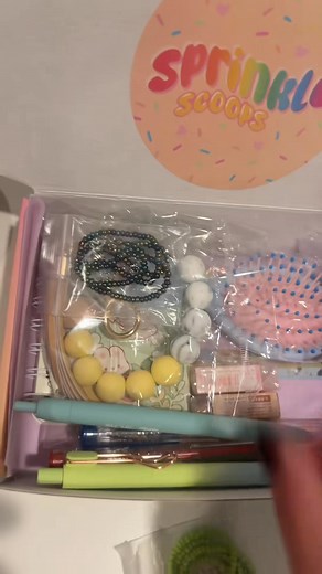 2.6K views · 57 reactions | FYI…there’s only a few UPGRADED scoops left! (Not shown in the video) #mysteryscoop #trending #letspackanorder #giftideas #orderpacking | Sprinkle Scoops | Facebook