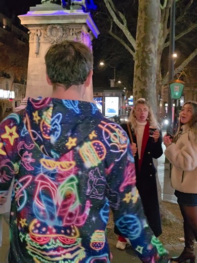 Vidéos de n'importe qui (@m.toktok) avec suono originale - 🎵World🎵-Official 🎵