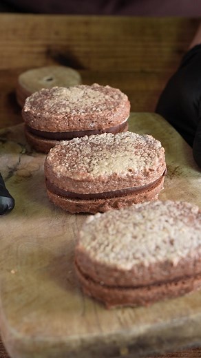 Handmade Chocolate Dacquoise Recipe for Valentine's Day