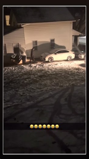 Daily Messenger | 🚨 Man Confronts Baby Mama Over Cheating 🚨 Another video trending on TikTok shows a man at his baby mama’s house, yelling and confronting... | Instagram