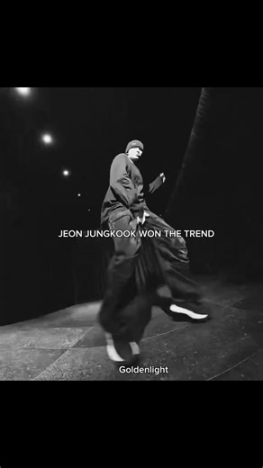 Jungkook dancing to left right go🤯||#bts#shorts#jeonjungkook
