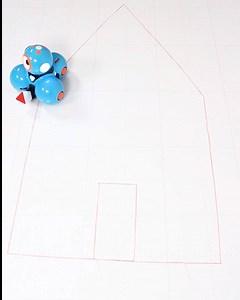 3 comments | What color is your house? DASH says, "Red!" & sketches it with Sketch Kit! | Wonder Workshop | Facebook