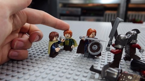 LEGO LOTR: Building Middle Earth in LEGO