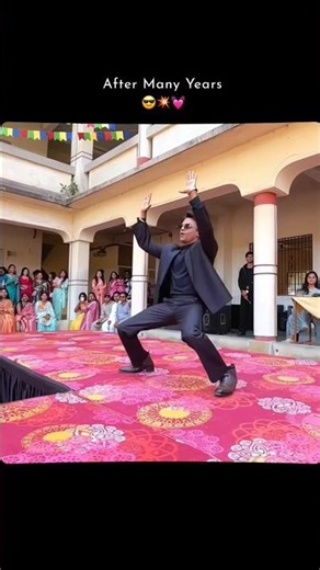 Blue Eyes || Boy's Dance || WhatsApp (Lyrics) Dance Status ||
