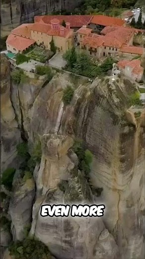 Meteora Greece's Stunning Cliffs and Historic Monasteries