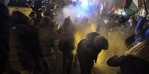 Hungría protesta contra leyes de Orbán