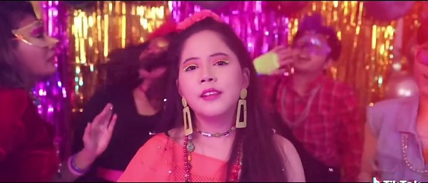 Blank Space Guitar Cover - A Melodious Rendition