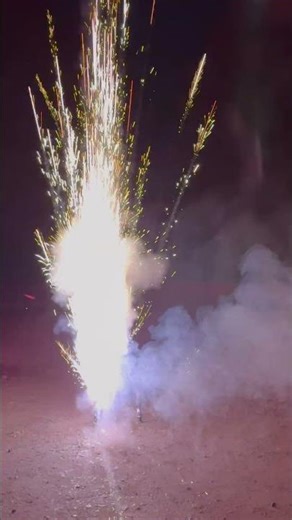 Lesli Thunderclap from NETTO 💥 #shorts #fireworkshorts