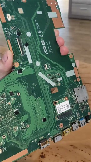 Asus R512m upgrade to 8 gb memory and test