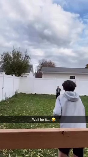 Got him leaning 🤣😭 #hoopsnation