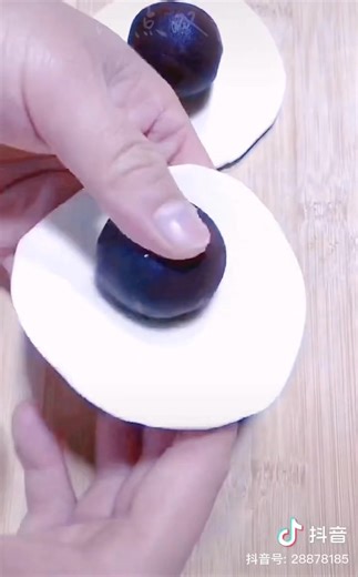 4.7K views · 25 reactions | Learn to make decorative dough with us～#ChineseCuisine #dough #CreativeLifestyle | ShanghaiEye | Facebook