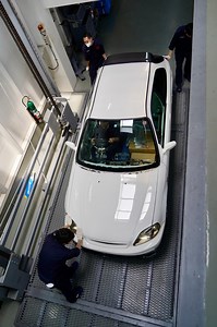 The Built By Legends EK9 has now moved up to the second floor at TYPE ONE, settling into its allocated build space, and it has some remarkable company! Right next door sits the FL5 Spoon Super Taikyu race car. A quick clip of the engine bay reveals freshly powder coated parts courtesy of Garage Yoshida. The build at TYPE ONE promises to be as entertaining as it is meticulous, the workspace feels more like an art gallery than a garage. With all the signature Spoon parts and BBL details, this EK i