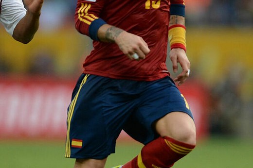 サッカーディフェンスのコツ！基本的な守備技術から練習方法 - Activel