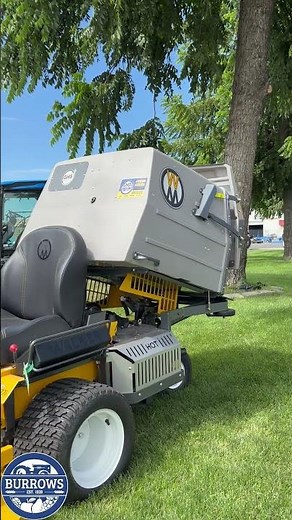 Burrows Tractor - Walker MT27i with Sprayer attachment