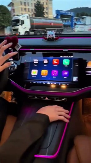 In China, what kind of social status does owning a Mercedes-Benz E300 represent? #2024 Mercedes-Benz