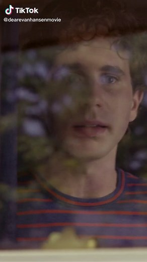 Embrace the Summer Vibes with Dear Evan Hansen Movie