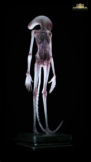 The Chestburster — Museum Art Edition | Life-Size Collectible by Deep Tale