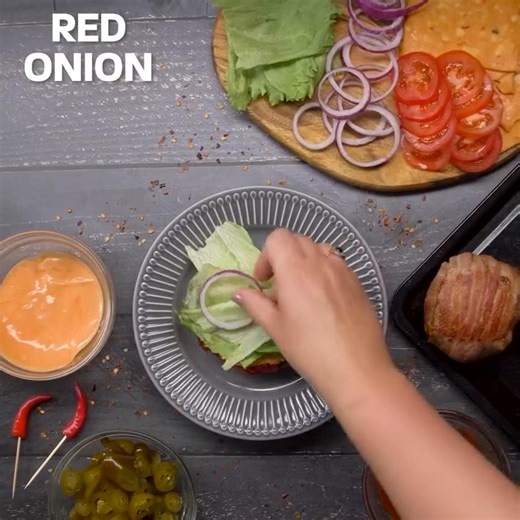 6.3K views · 15 reactions | SPICY DEVIL BURGER | Planet Food | Facebook