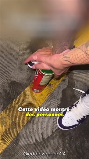 Ne fais pas ça à Disney ! ❌ #parcdattraction #attraction #disneylandparis #interdit