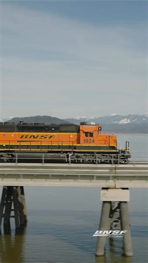 Winter weather can be beautiful, but it brings big challenges for railroads. That’s why BNSF starts preparing long before the first snowfall. From equipping locomotives with cold-weather packages to positioning ample snowplows and heaters across our network, we work ahead to keep freight moving safely and reliably. Learn more about how we prepare for winter here: https://bnsf.com/news-media/railtalk/safety/winter-preparedness.html | BNSF Railway