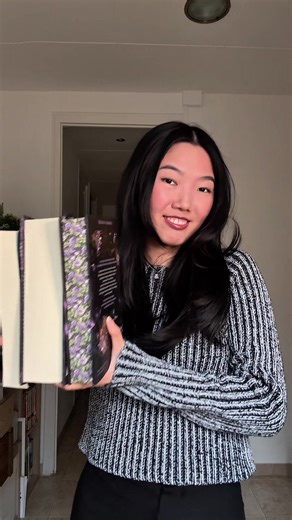 Libros de fantasía con romance que fueron un 5 estrellas para mí ✨🧚🏻‍♀️🧜🏼🐉