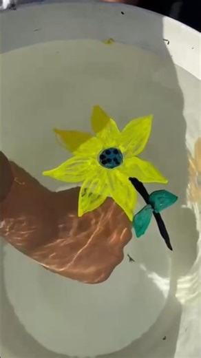 so beautiful sun 🌻 flower amazing drawing using floating pen with step by step #art #youtubeshorts