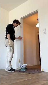 Painting door frames 👍 #diy
