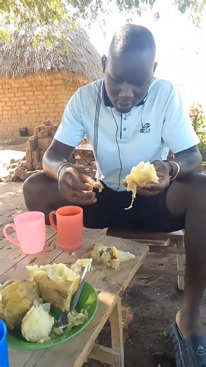 Heavy breakfast in Africa village 🇸🇸🇸🇸 | MR OBIBI TV