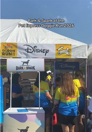 The claw machine craze was real at the Pet Express Doggie Run 2026! 🤩🐶 Furmoms and furdads understood the assignment, all out at the claw machines trying to win plushies and cute goodies for their furbabies 💖 It was fun and full of cheers, excitement, and lots of wagging tails ✨ #petexpressph #dogsoftiktok #doggierun2026 #funrun2026 #furbaby