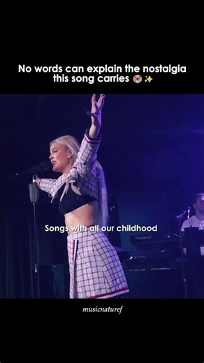 This Song Feels Like a Beautiful Memory ✨ | 2002 ~ Anne-Marie | Live At Brighton Music Hall 2018