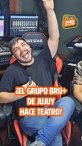 El Grupo @brumas37 es un conjunto de cumbia nacido en la ciudad de Palpalá, provincia de Jujuy, liderado por los hermanos Daniel y Jorge Pizarro, más conocidos como "Chavo" y "Chuky". Y en entrevista con @cumbiadelapuraok, destacaron un momento en sus shows en que realizan una performance muy especial. #cumbia #movidatropical #cumbiadelos90 #cumbianorteña #cumbiajujeña #jujuy #show #teatro #performance | Cumbia De la Pura