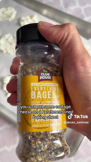Cottage Cheese Everything Bagel Seasoning Crackers Recipe