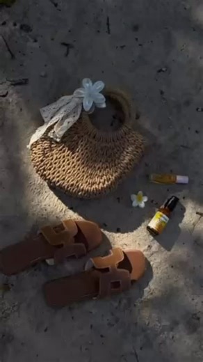 4 comments | Beach bag packed: sandals, flower clip, Mad Hippie SPF 李 . . . . . . #madhippie #summer #spf #beach #beachbag Instagram @ramziaghazal | Mad Hippie | Facebook